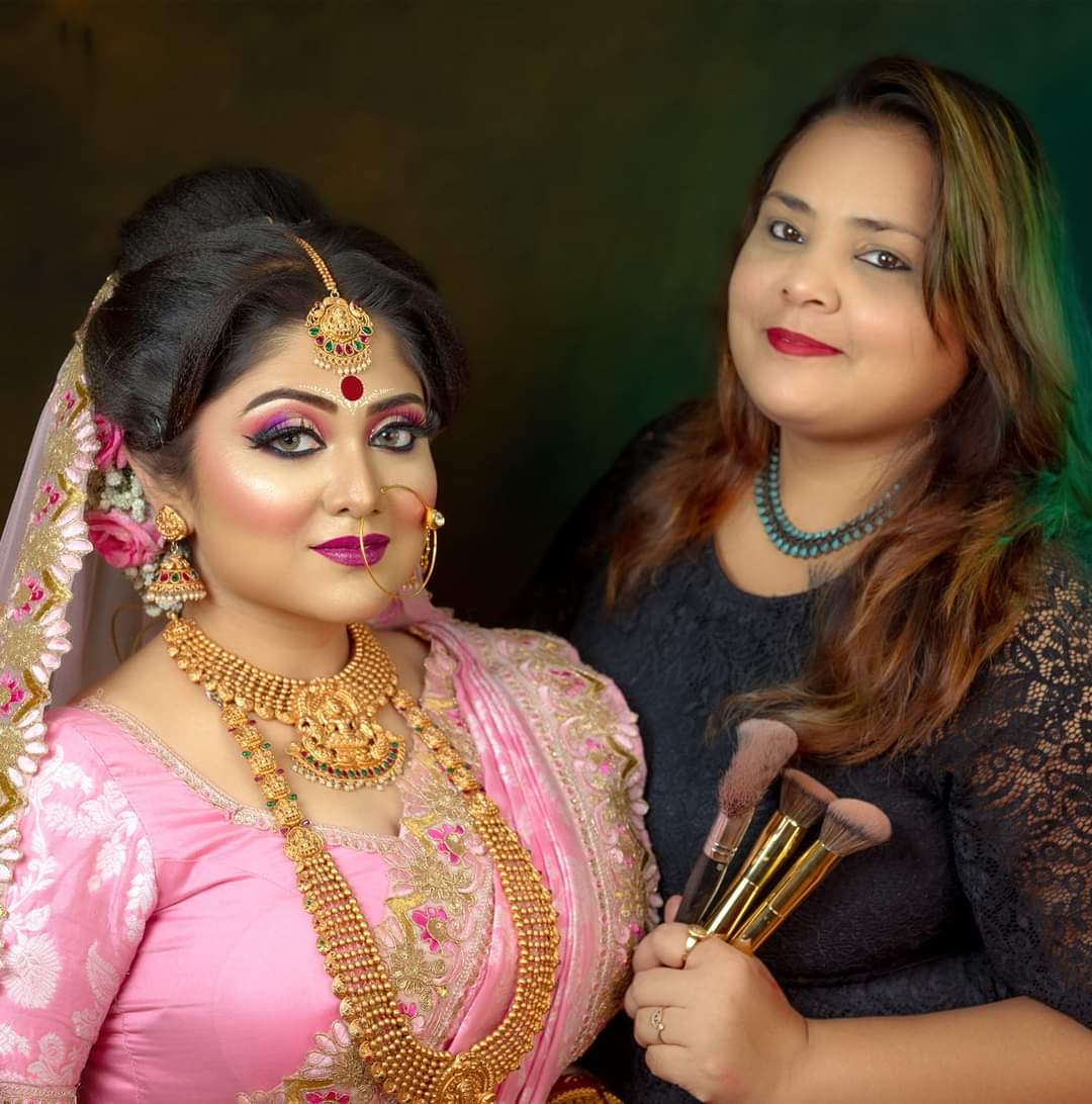 Artist doing makeup
